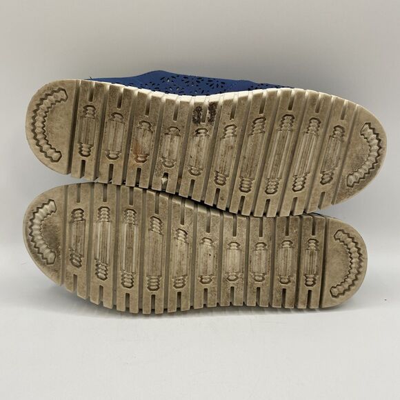 Jsport Women's Navy Floral Laser Cut Slip On Mule Sneaker Size 8 - Picture 6 of 7